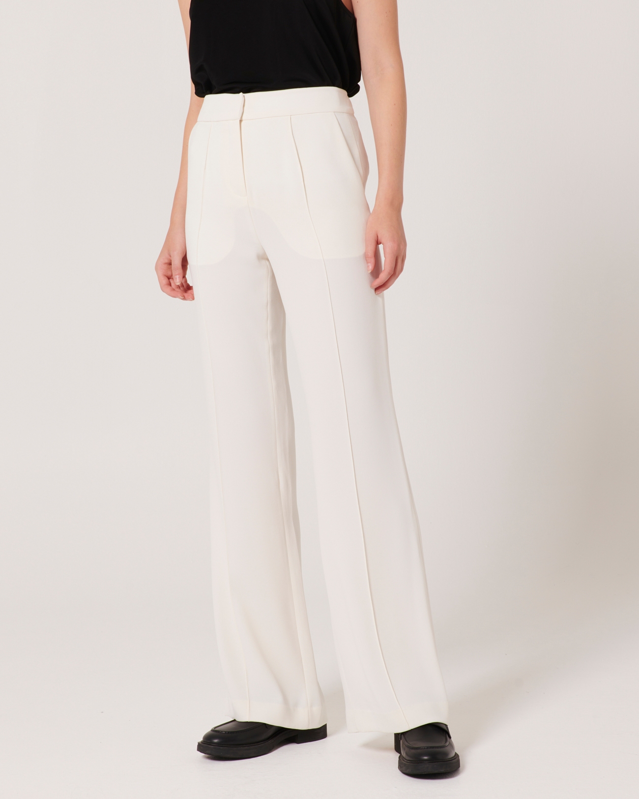 Periwinkle Pants Wide ecru crepe pants ZAPA