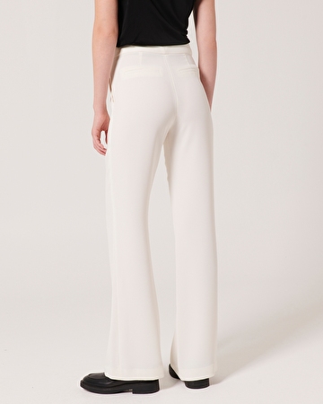 Periwinkle Pants Wide ecru crepe pants ZAPA