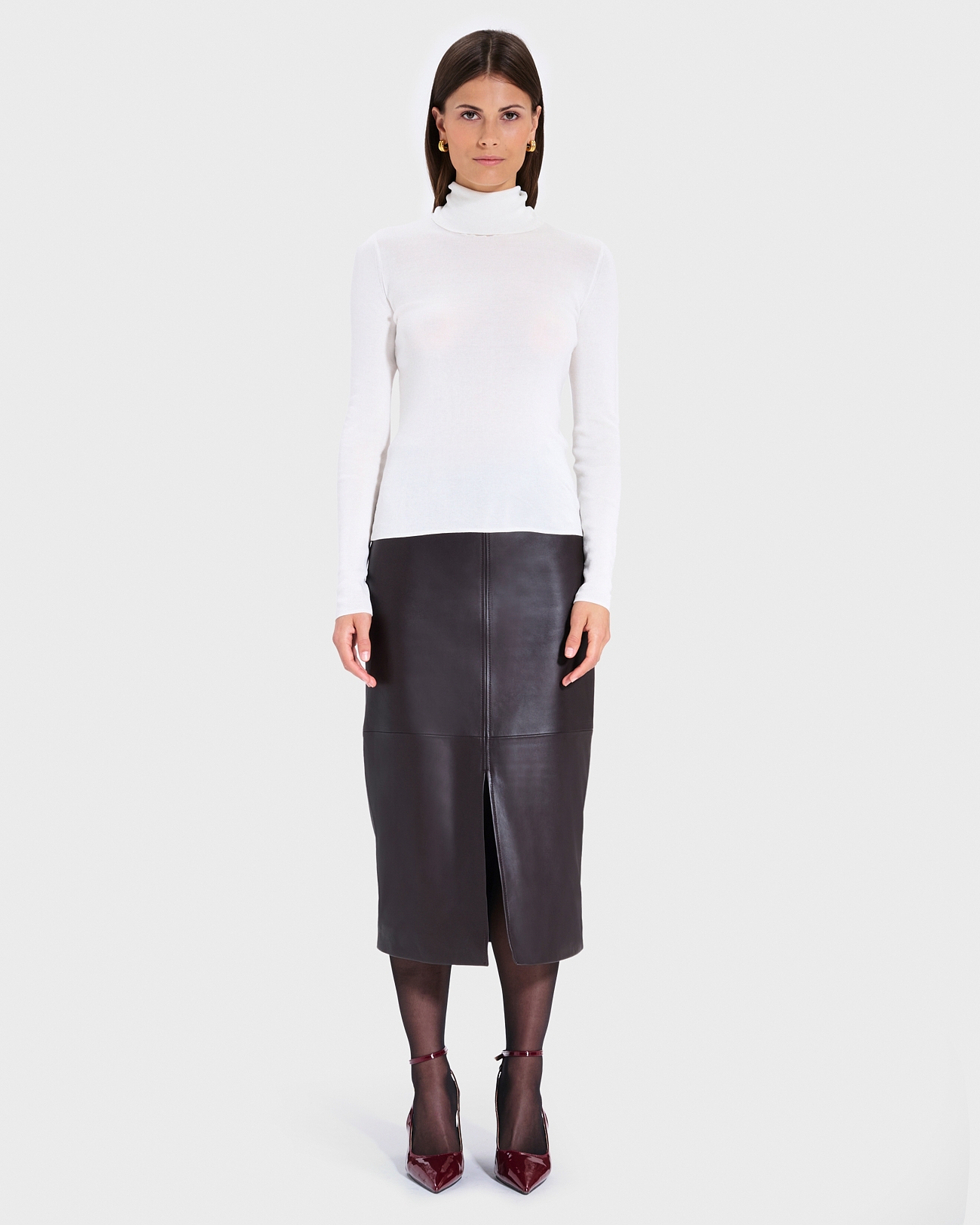 Norvind Sweater Ecru Thin Turtleneck Sweater ZAPA