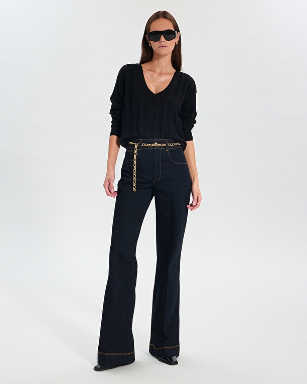 Naiima Sweater Naiima Sweater Black ZAPA
