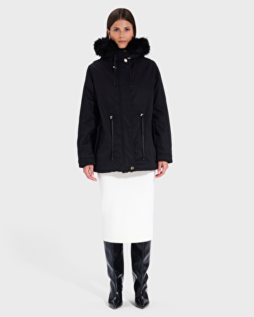 Pekin Parka Black Fitted Parka ZAPA