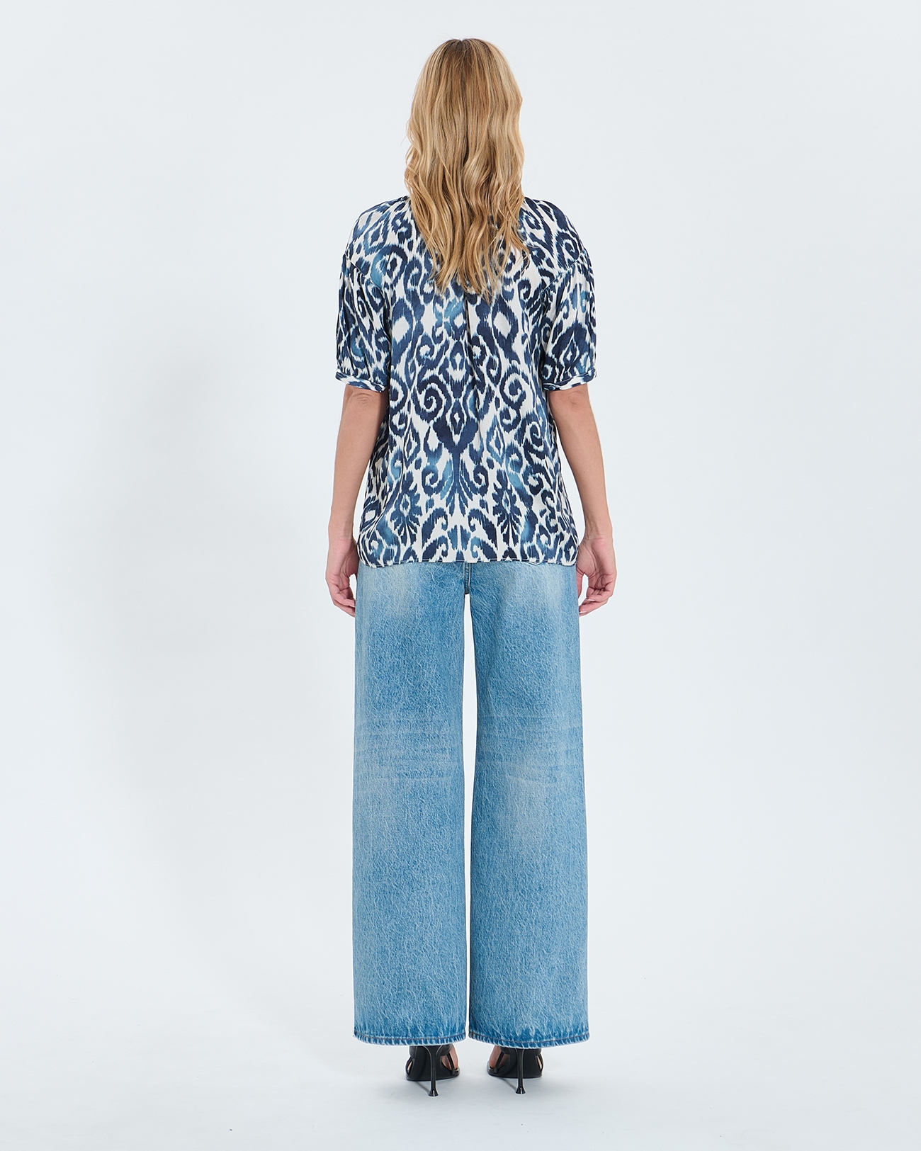 Tiphaine shirt Flowy shirt with Summer wave print ZAPA