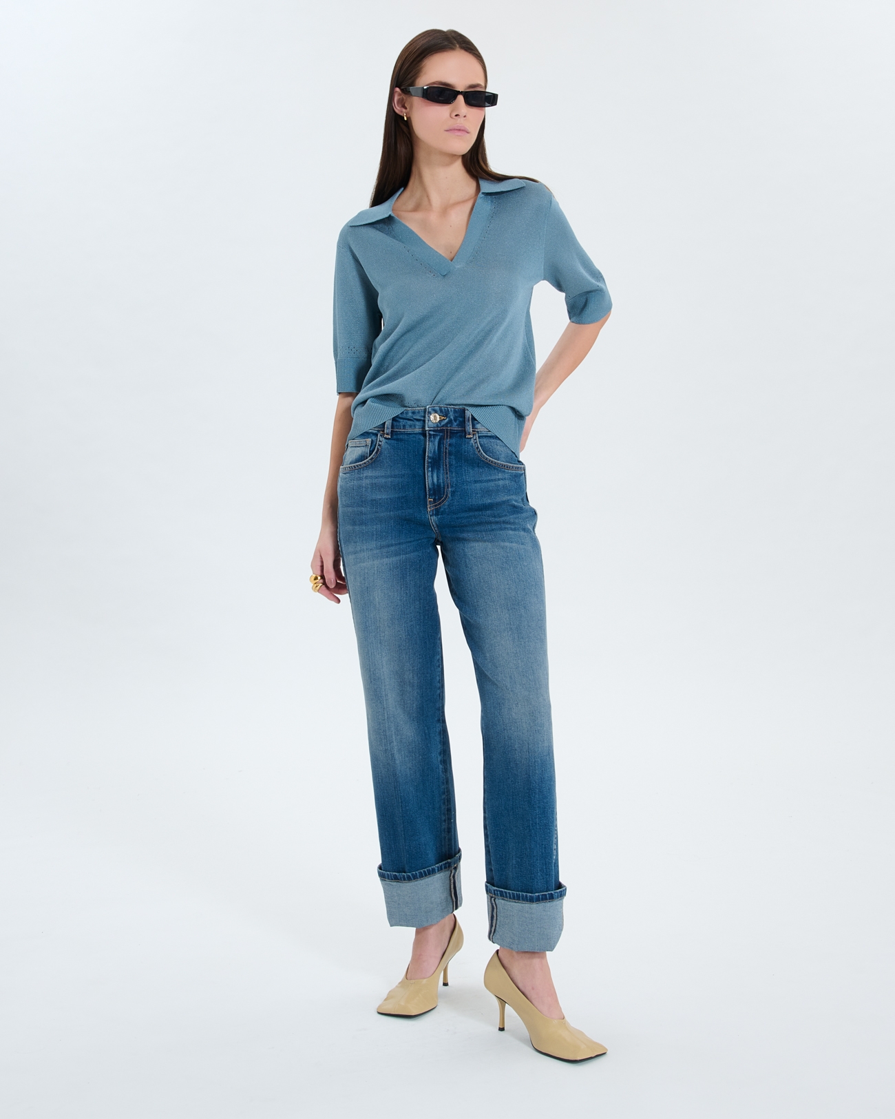 Namba sweater Blue cuffed V-neck sweater ZAPA