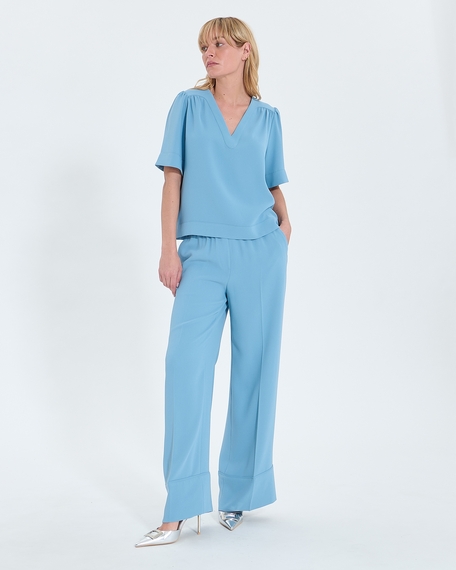 Top tahiel blue flowing top zapa