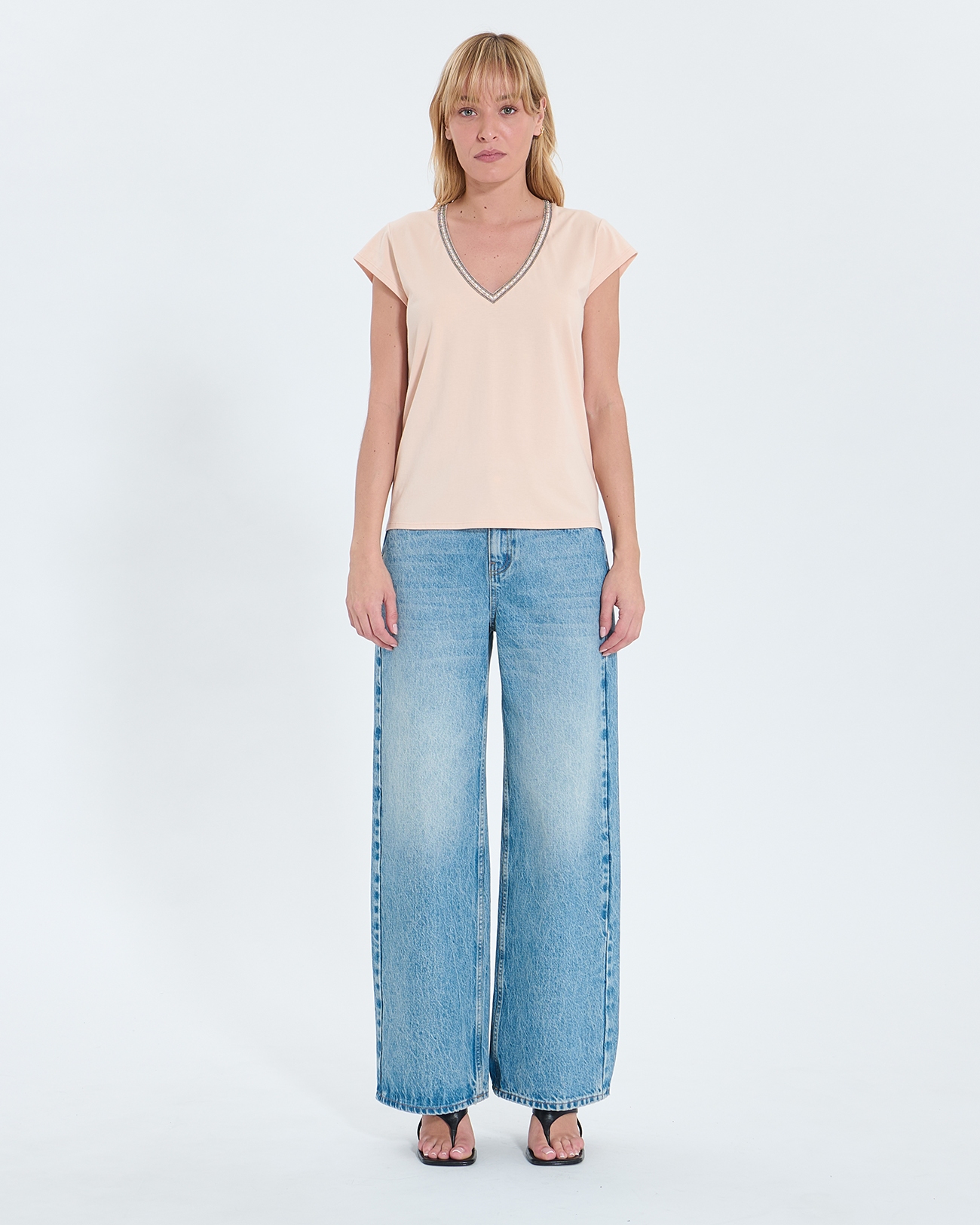 Tulipe Top Nude V-neck t-shirt ZAPA