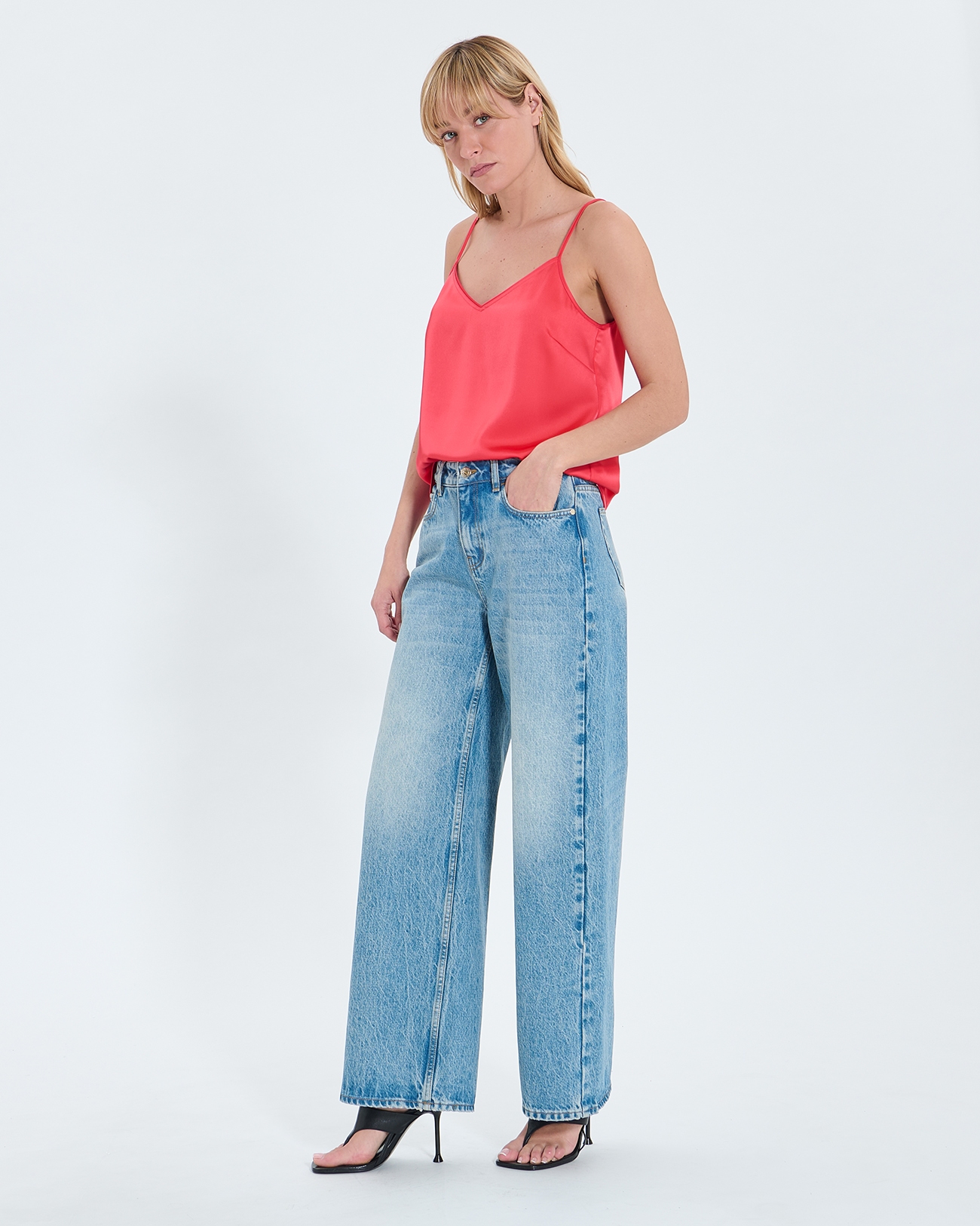 Top Tailaya Coral V-neck top ZAPA