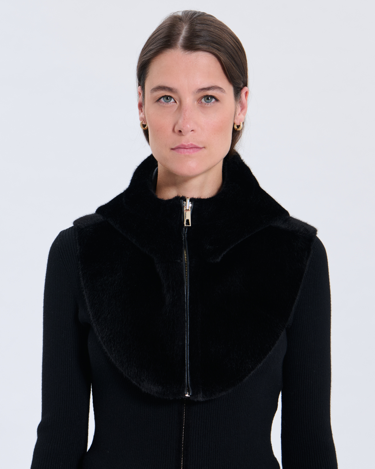 Capu Hood Capu Hood Black ZAPA