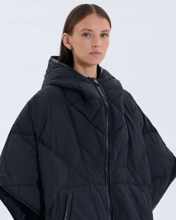 Caliopi Cape Caliopi Cape Black ZAPA