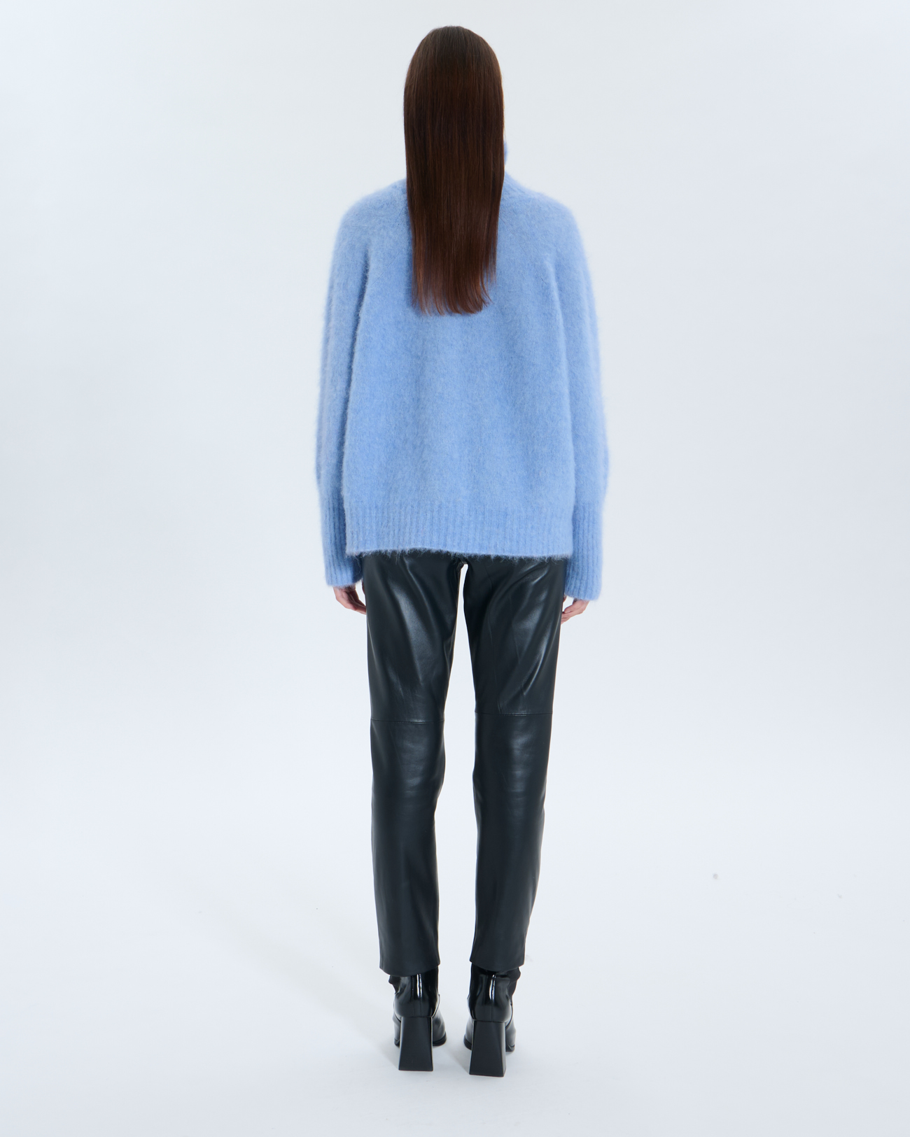 Nocciola Sweater Nocciola Sweater Sky Blue ZAPA