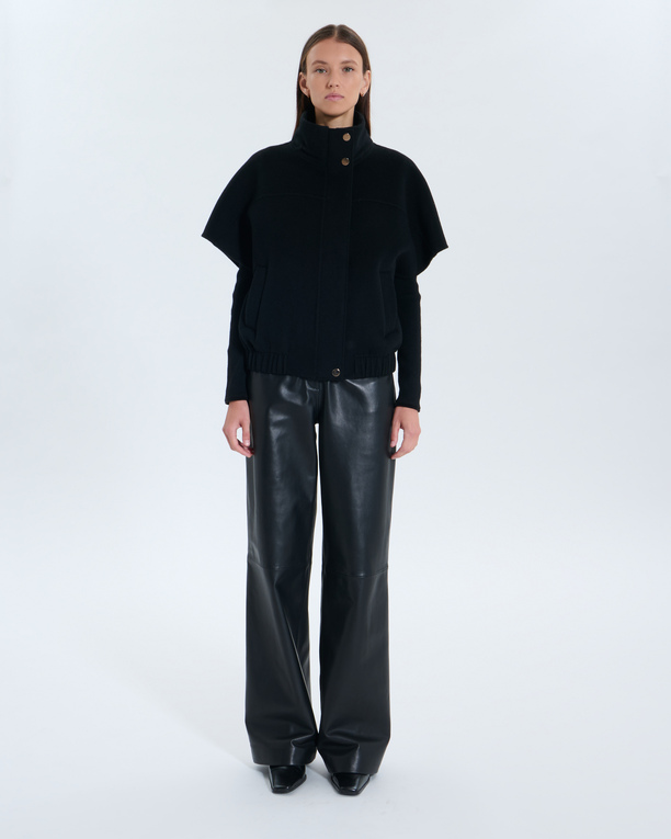 Charlie Cape Charlie Cape Black ZAPA