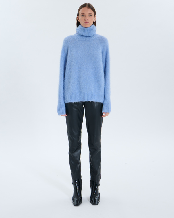 Nocciola Sweater Nocciola Sweater Sky Blue ZAPA