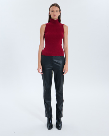 Naha Sweater Naha Sweater Carmine ZAPA