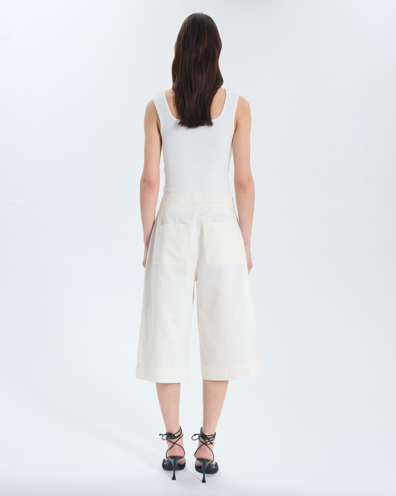 Slim Fit Shorts Slim ecru shorts ZAPA