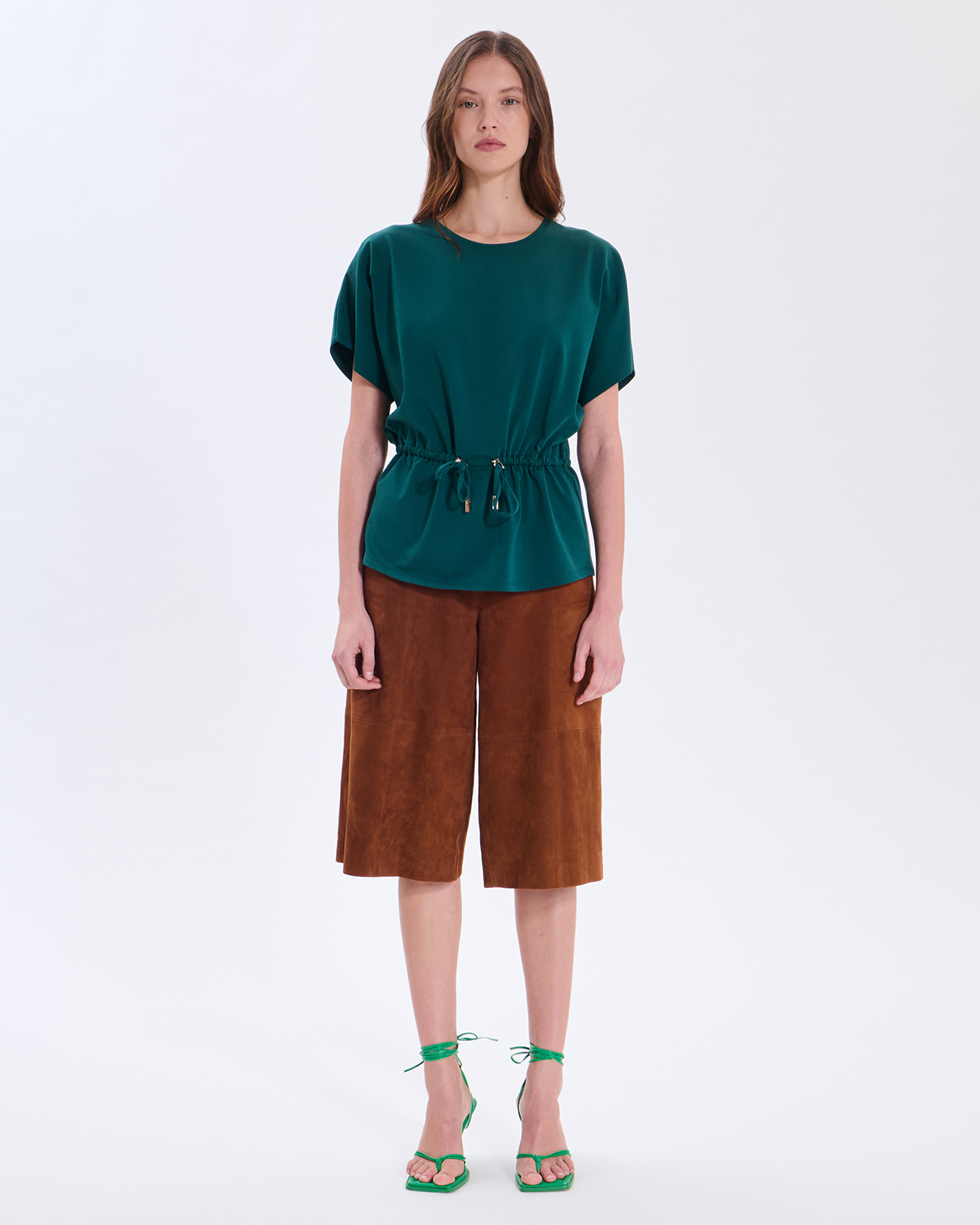 Top Toria Green top with a cinched waist ZAPA