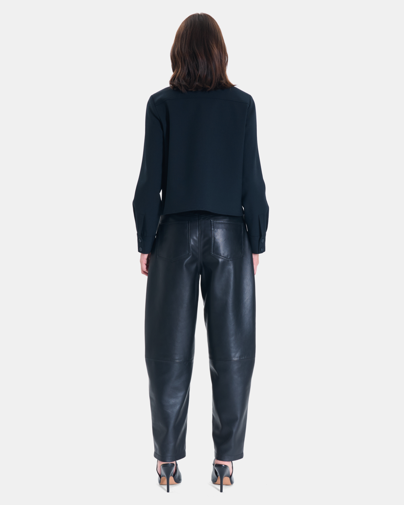 Conie Shirt Modern black shirt with a classic collar ZAPA