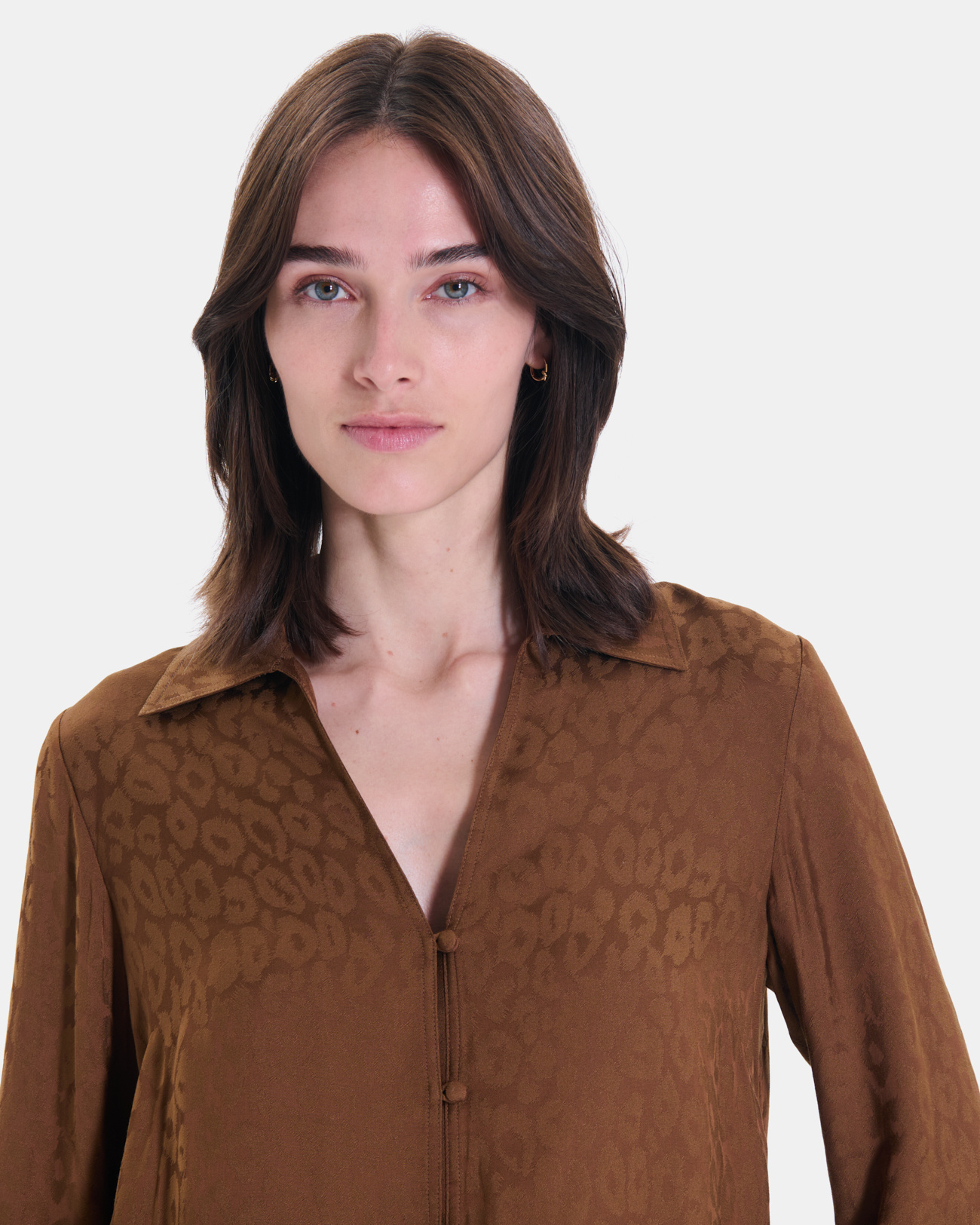 Carma shirt Straight-cut tobacco-colored shirt with a classic collar ZAPA