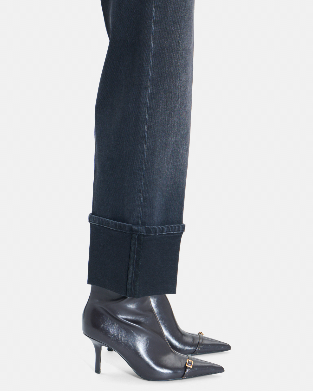Jean Popus Black straight jeans ZAPA