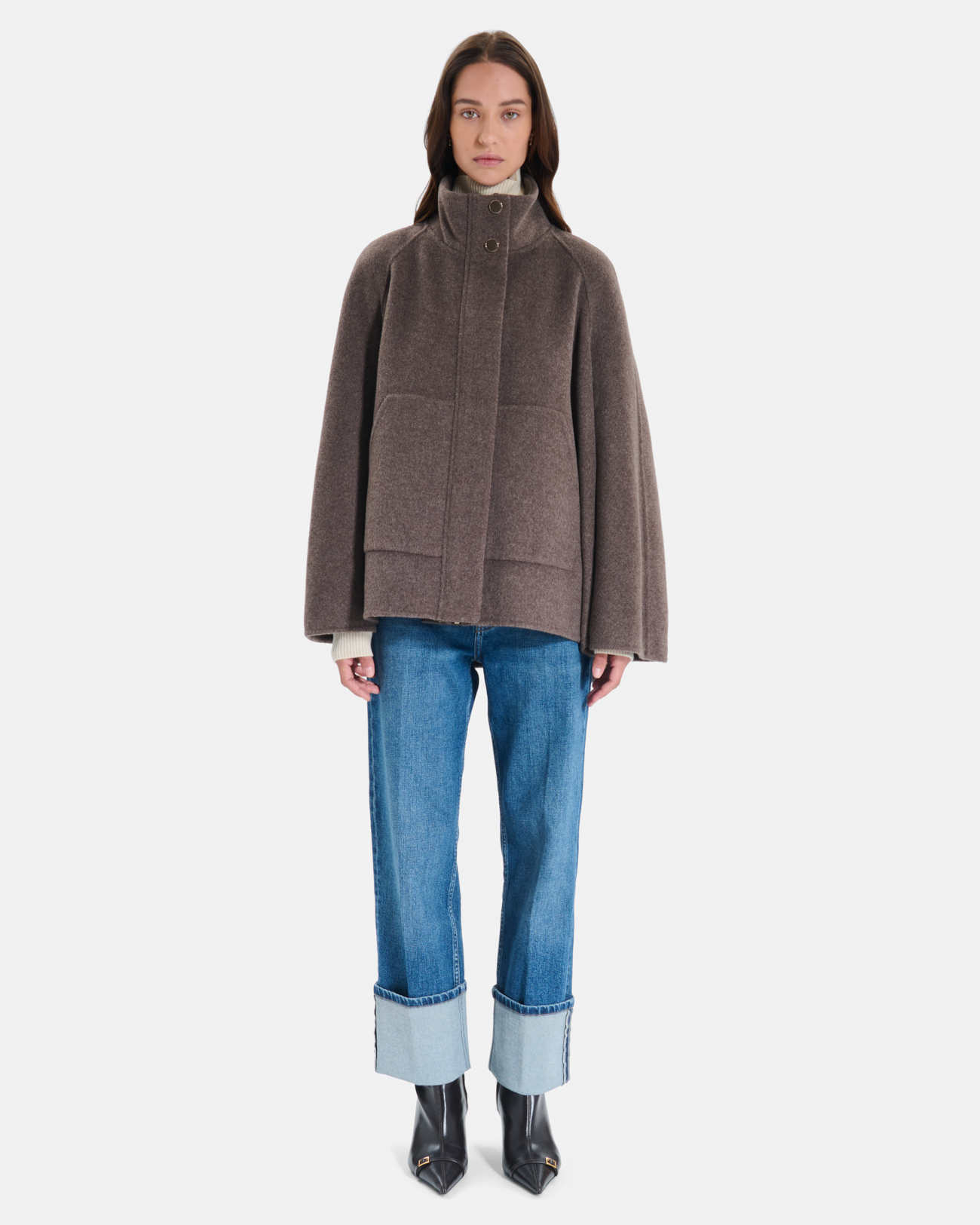 Cecilia coat Short hazelnut wool cape with a high collar ZAPA