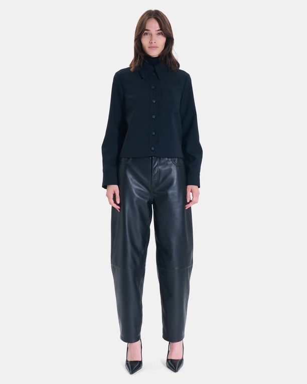 Conie Shirt Modern black shirt with a classic collar ZAPA