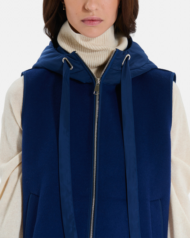Grinny Vest Royal blue wool sleeveless vest ZAPA