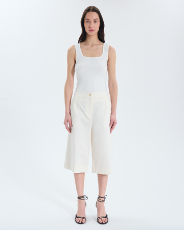 Slim Fit Shorts Slim ecru shorts ZAPA