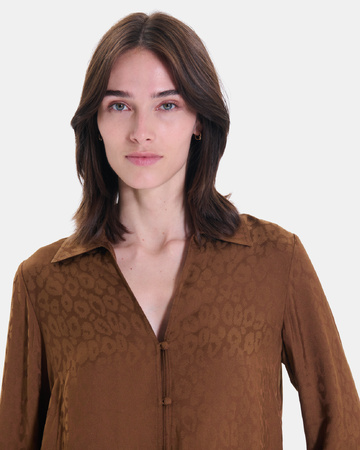 Carma shirt Straight-cut tobacco-colored shirt with a classic collar ZAPA