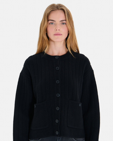 Gelina Vest Black merino wool vest ZAPA