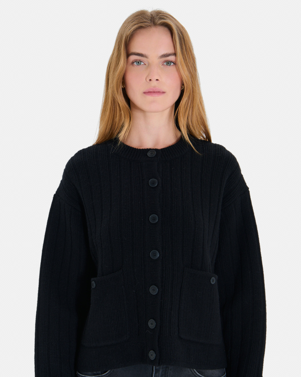 Gelina Vest Black merino wool vest ZAPA