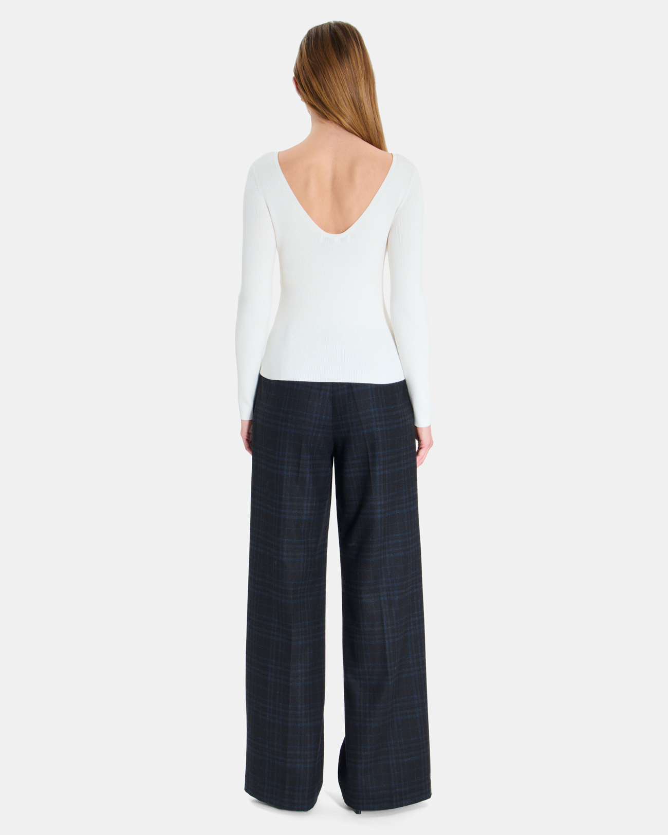 Pomela sweater Cream V-neck sweater, fitted cut ZAPA