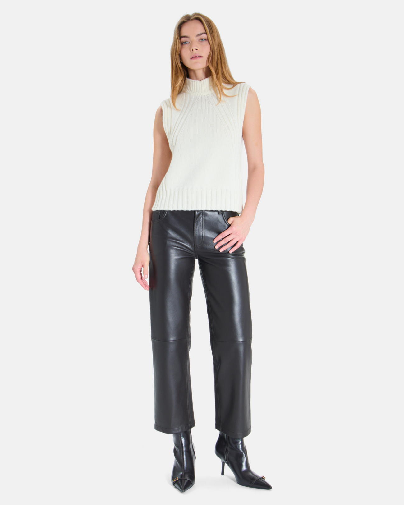 Nina sweater Off-white sleeveless wool sweater ZAPA