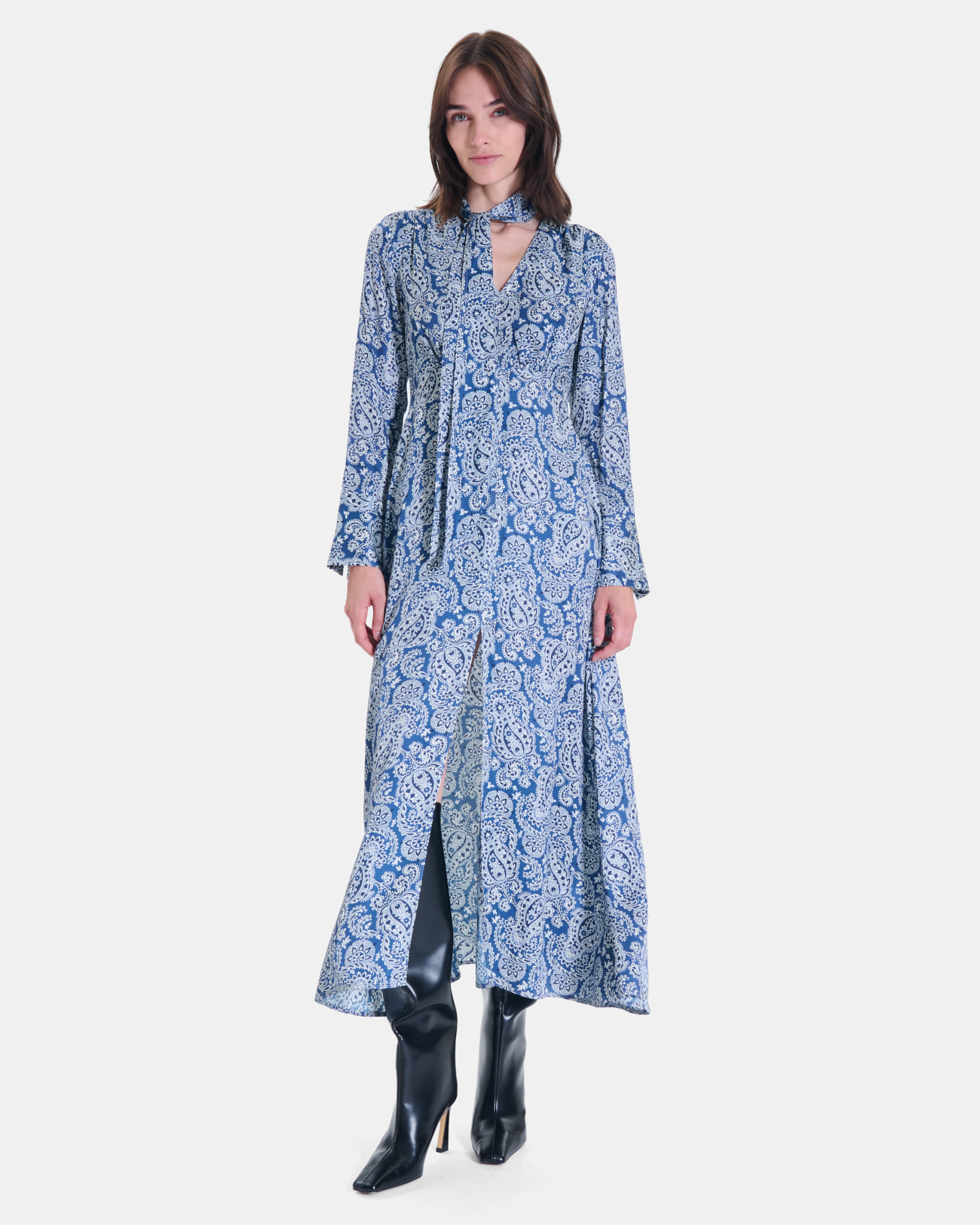 Remila dress Long, flowing dress with a paisley print ZAPA