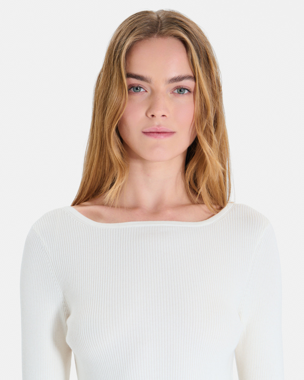 Pomela sweater Cream V-neck sweater, fitted cut ZAPA